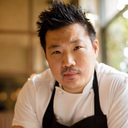 Andrew Wong to move into pub industry
