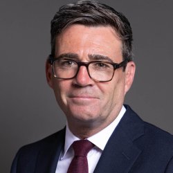 Burnham cuts pub business rates by 20%