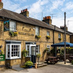 Punch Pubs buys 30 sites from McMullen's