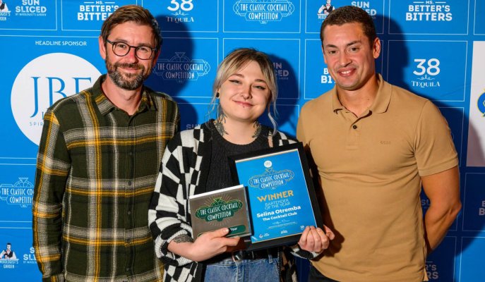 Cocktail Club’s Selina Otremba wins classic shake-off