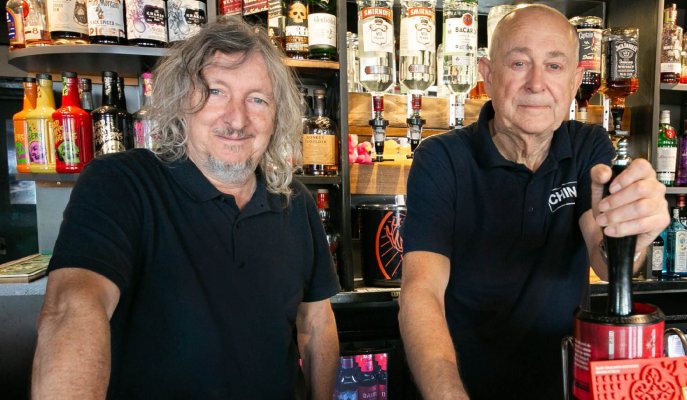 Essex publicans celebrate 25 years