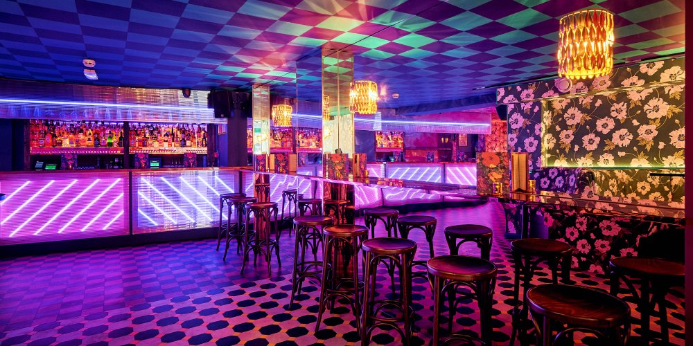 Second Blame Gloria site for Adventure Bar Group