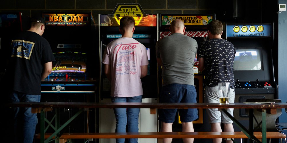 Four Quarters to open third bar