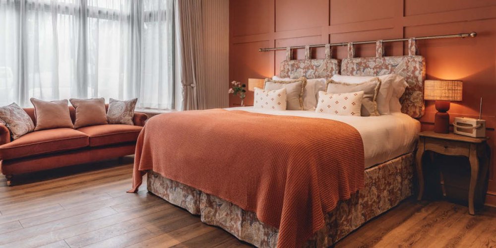 Guests explain attraction of pubs with rooms