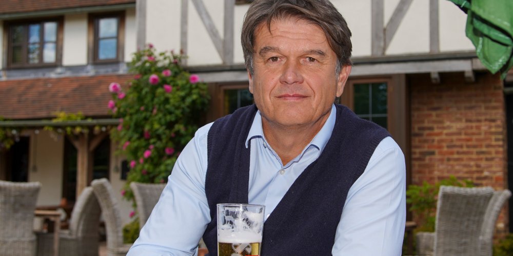 Oakman sells 10 freeholds to The Restaurant Group
