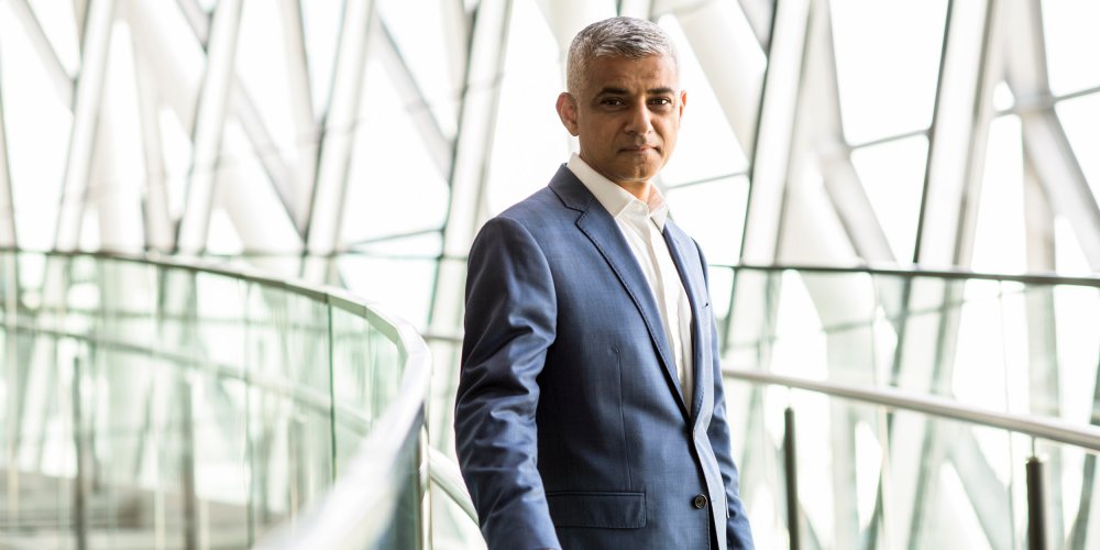 Mayor paves the way for al fresco Shoreditch