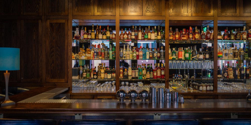 Schofield's Bar gets ready for launch