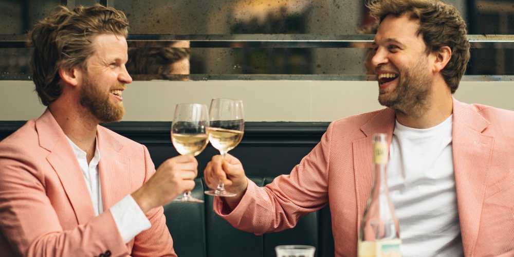 Sixes prepares for Manchester opening